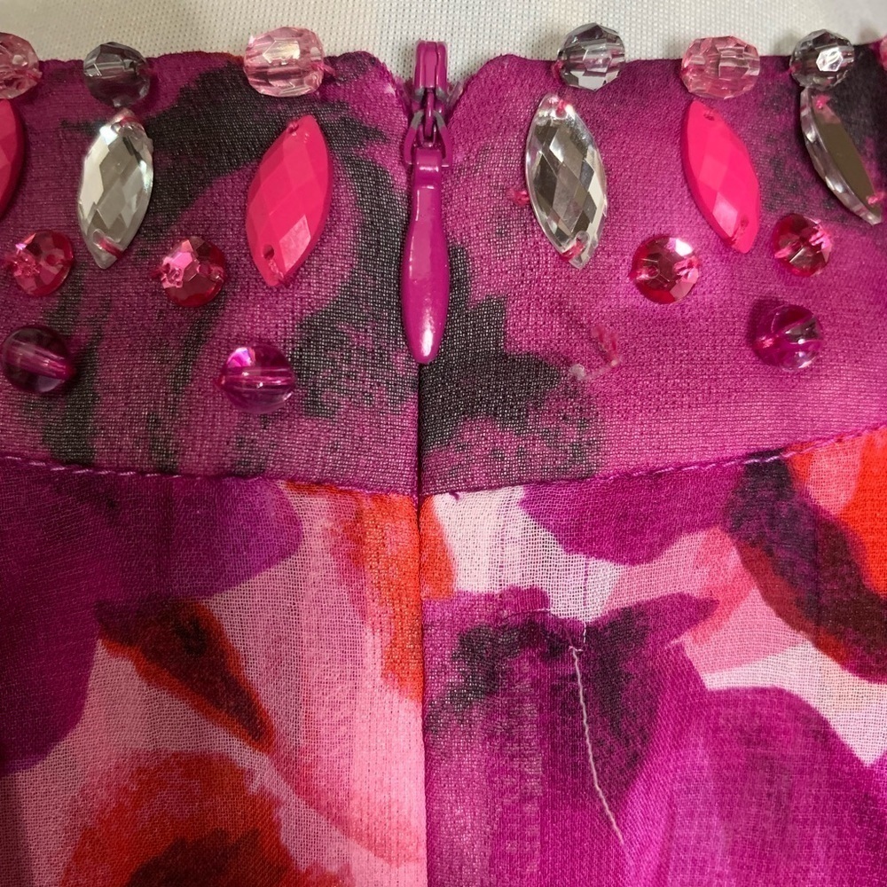 AA FLORAL TUNIC WITH BEADED COLLAR SIZE SMALL - Picture 5 of 8